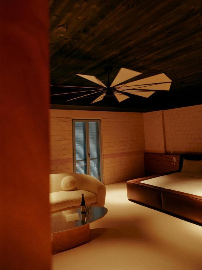 Rooms Hotel באטומי מראה חיצוני תמונה
